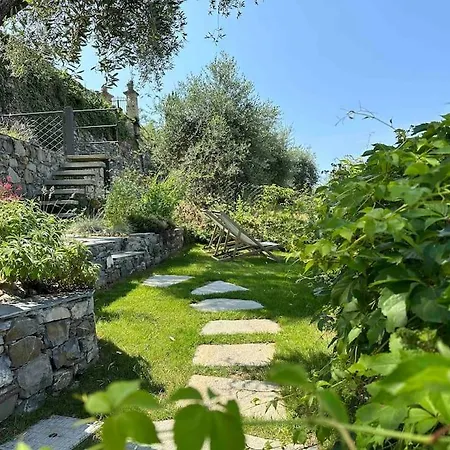 Piccola A Tiny House Facing Portofino Bay Holiday home Zoagli